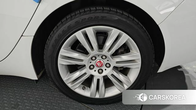 Jaguar XF (X260) id 3861788 из Кореи 15