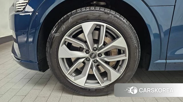 Audi e-Tron id 3898768 из Кореи 15