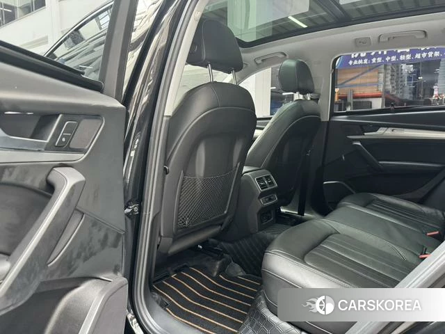 Audi Q5L id 4276207 из Китая 20