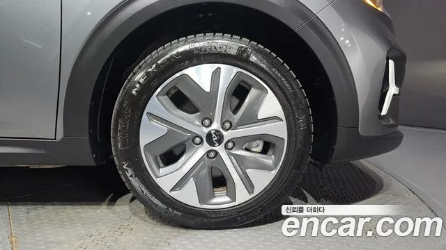 Kia Niro Plus id 2800412 из Кореи 15