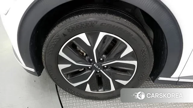 Kia EV6 id 3037496 из Кореи 15