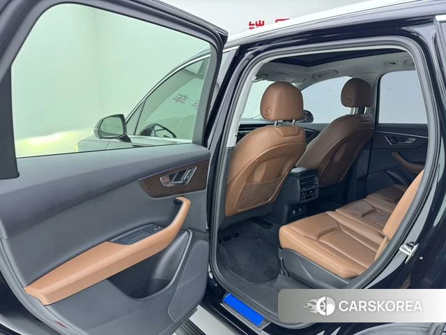Audi Q7 id 4272126 из Китая 17