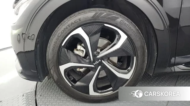 Kia EV6 id 3256935 из Кореи 15