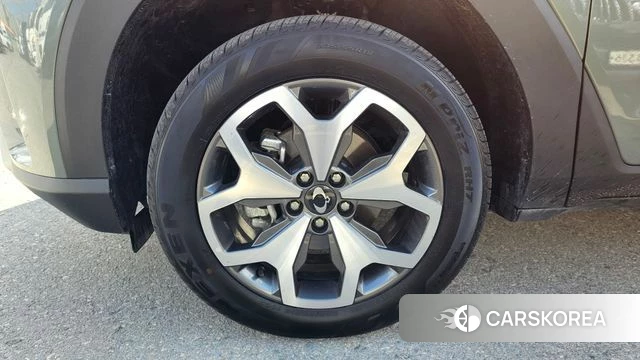 Ssangyong The New Torres id 3792379 из Кореи 15