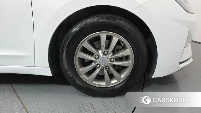 Hyundai The New Avante AD id 4632697 из Кореи 14