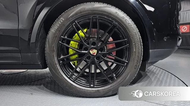 Porsche Cayenne (PO536) id 3560264 из Кореи 15