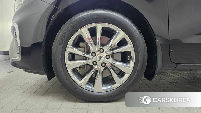 Kia The New Carnival id 4294925 из Кореи 28