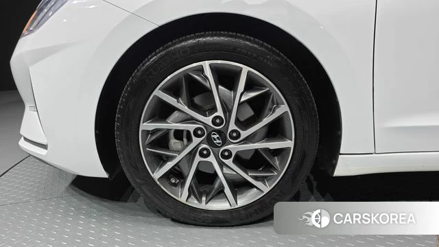 Hyundai The New Avante AD id 4435062 из Кореи 26