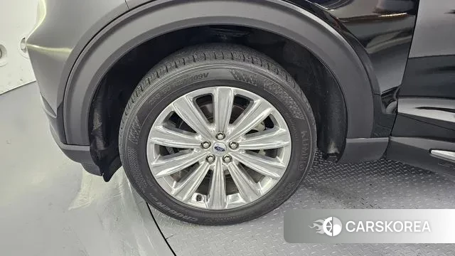 Ford Explorer 6th Generation id 3379646 из Кореи 15