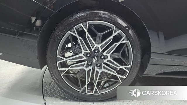 Hyundai Grandeur Hybrid (GN7) id 4408507 из Кореи 31