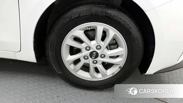 Kia Come New K3 id 3737186 из Кореи 15