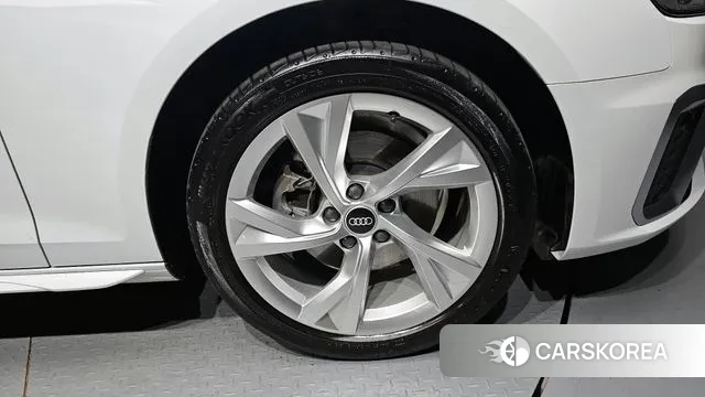 Audi A4 (B9) id 3007743 из Кореи 15