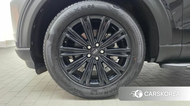 Ford Explorer 6th Generation id 4542100 из Кореи 28