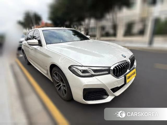 BMW 5 series 2022 Белый из Китая, фото 5