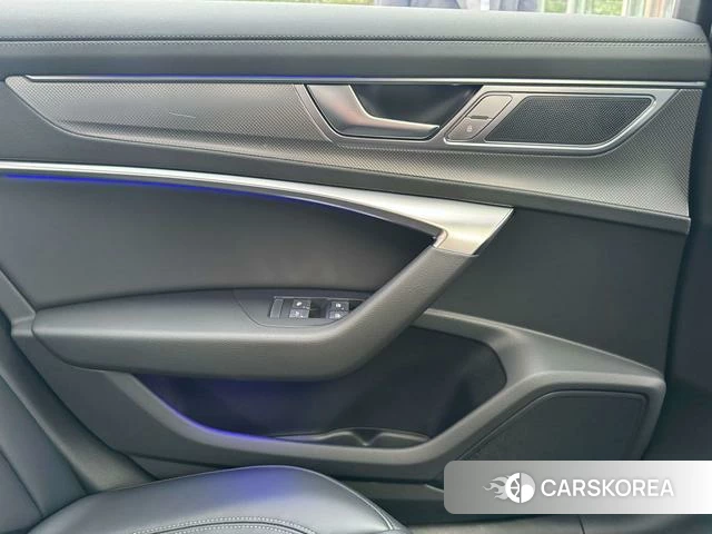 Audi A6L id 4190487 из Китая 21