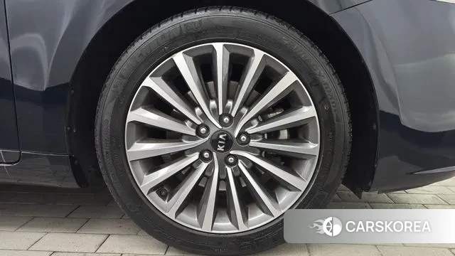 Kia Come New K7 id 3754526 из Кореи 15