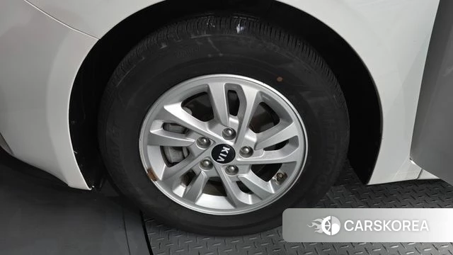 Kia Come New K3 id 4377812 из Кореи 25