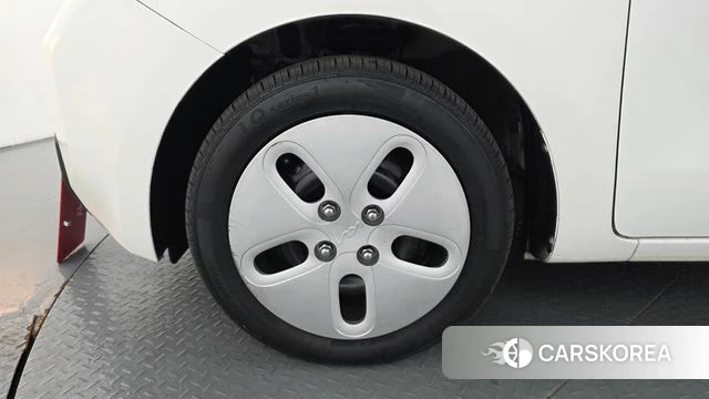 Kia The New Kia Ray id 4687531 из Кореи 25