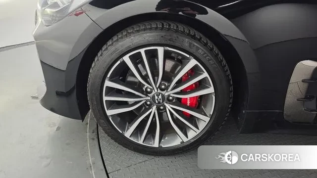 Kia Stinger id 3709441 из Кореи 15