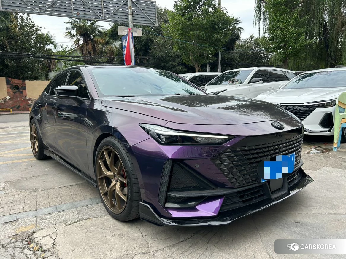 Chang'an UNI-V 2023 Фиолетовый из Китая, фото 5
