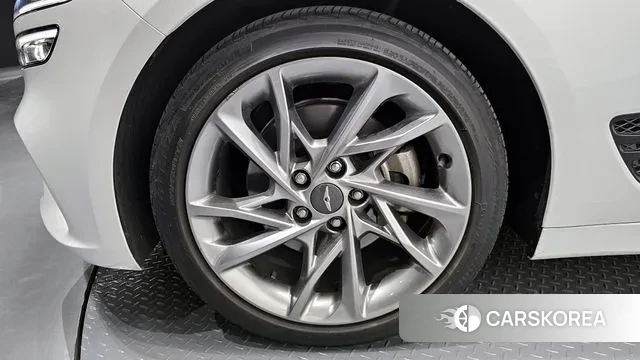 Genesis The New G70 id 3691254 из Кореи 15