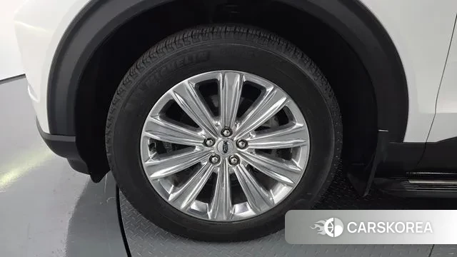 Ford Explorer 6th Generation id 3374380 из Кореи 15