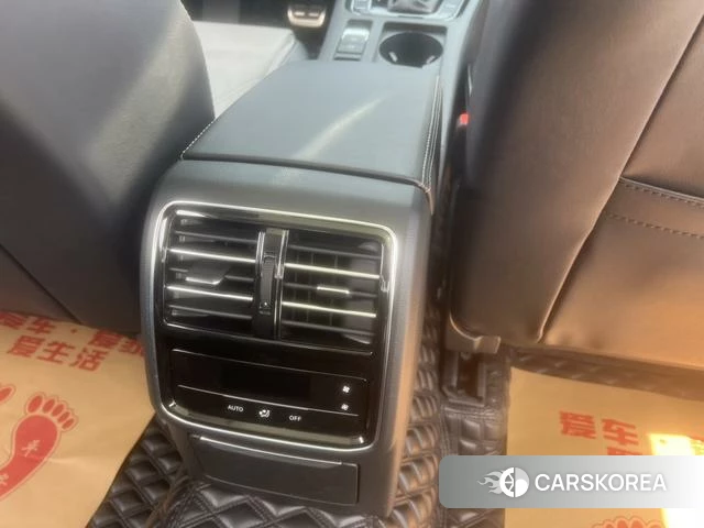 Volkswagen Magotan id 4277806 из Китая 16
