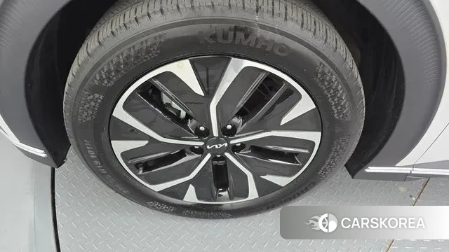 Kia EV6 id 3442386 из Кореи 15