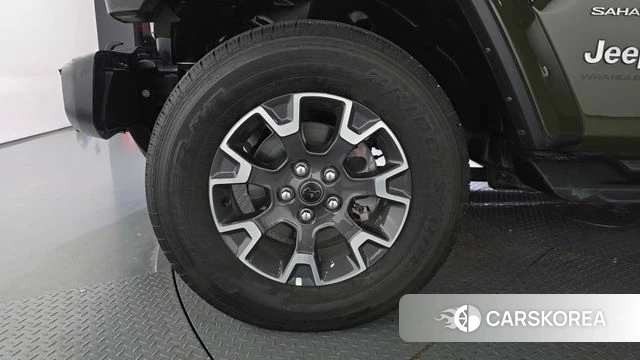 Jeep Wrangler (JL) id 4516558 из Кореи 25