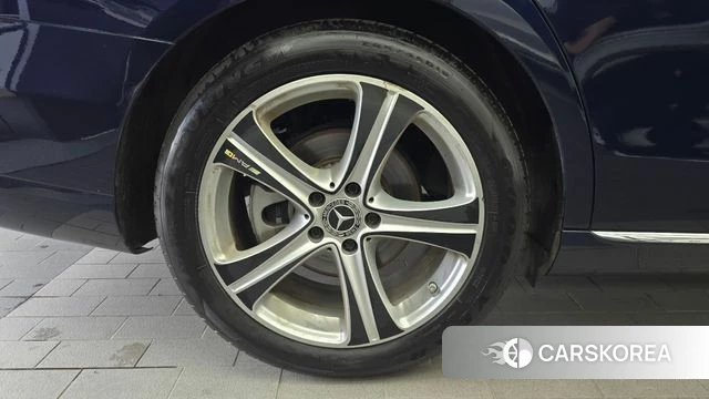 Mercedes-Benz E-Class W213 id 4596436 из Кореи 15