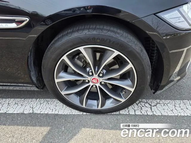 Jaguar XF (X260) id 2561827 из Кореи 7