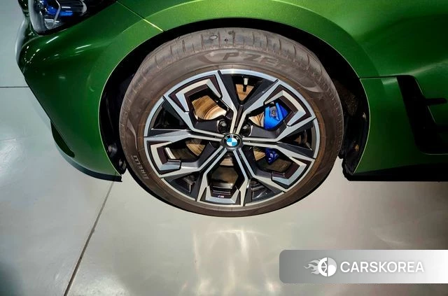 BMW i4 2023 Зеленый из Кореи, фото 5