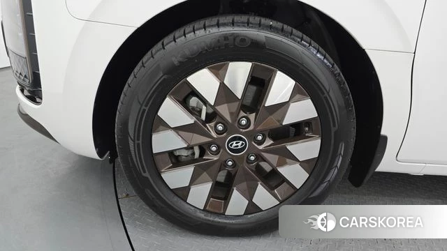 Hyundai Staria id 3963658 из Кореи 15