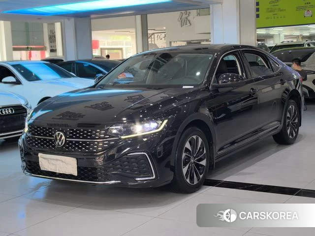 Volkswagen Passat 2023 Черный из Китая, фото 5