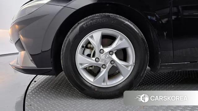 Hyundai Avante (CN7) id 3290708 из Кореи 15