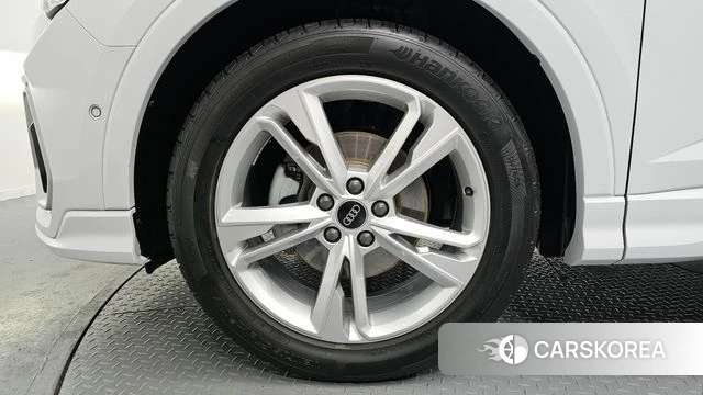 Audi Q3 (F3) id 3851221 из Кореи 15