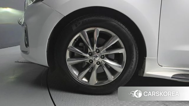 Kia The New Carnival id 4339396 из Кореи 15