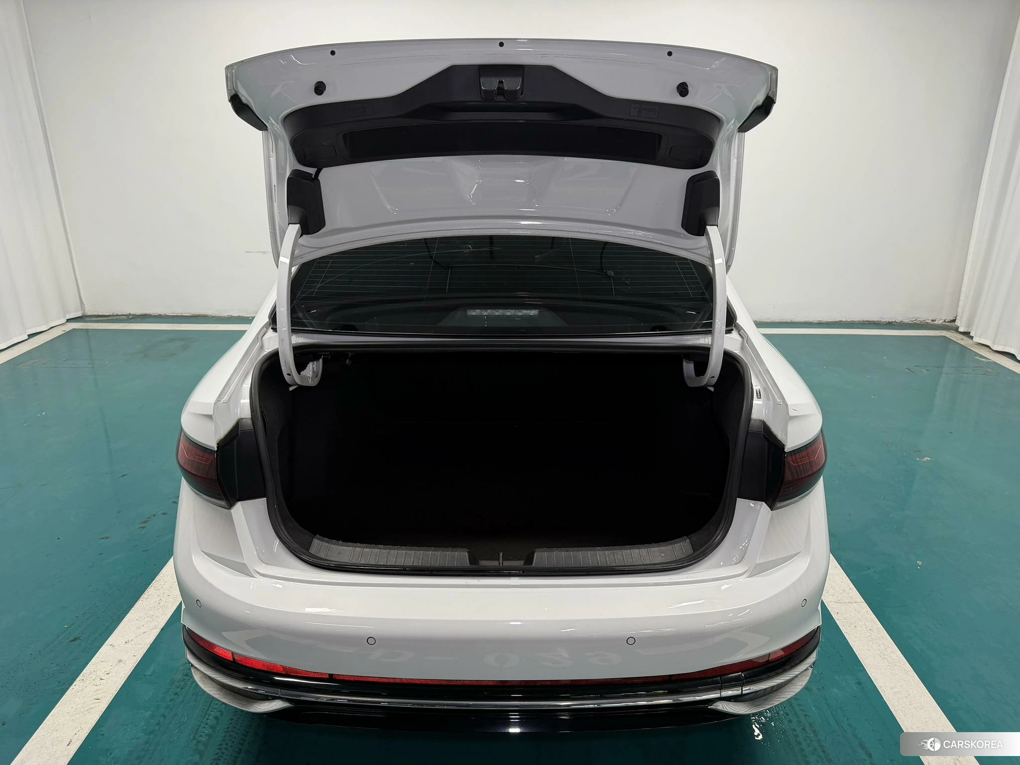 Volkswagen Sagitar id 4461991 из Китая 15