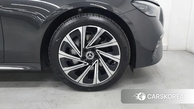 Mercedes-Benz E-Class W214 id 3757380 из Кореи 15