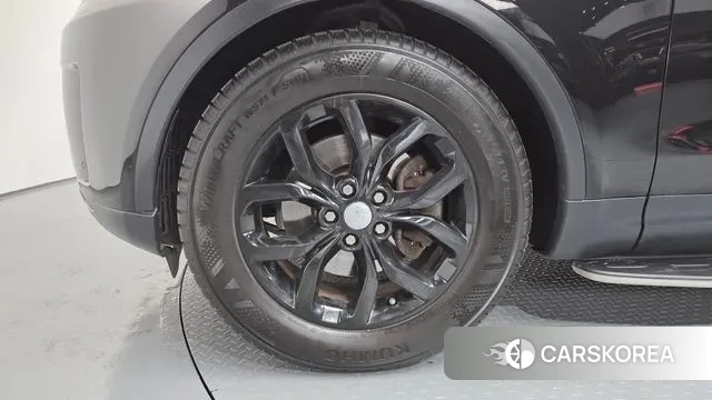 Land Rover Discovery 5 id 3631905 из Кореи 15