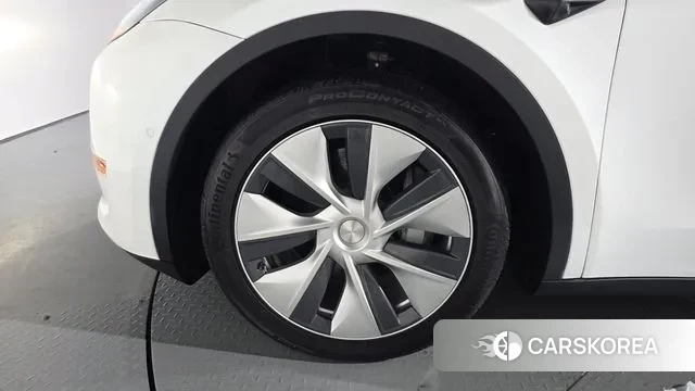 Tesla Model Y id 2905640 из Кореи 15