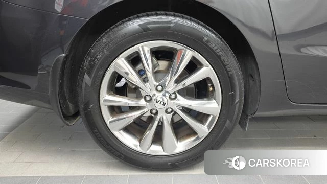 Kia The New Carnival id 4943931 из Кореи 27
