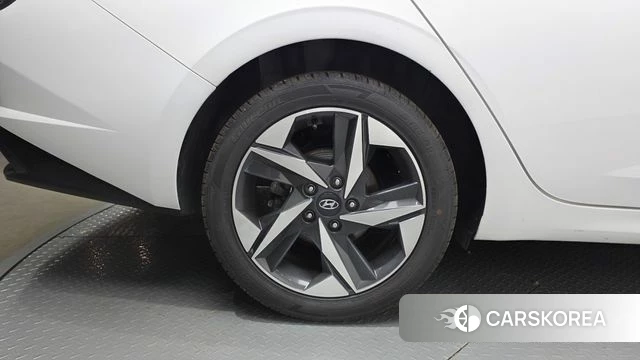 Hyundai Avante (CN7) id 4893604 из Кореи 15