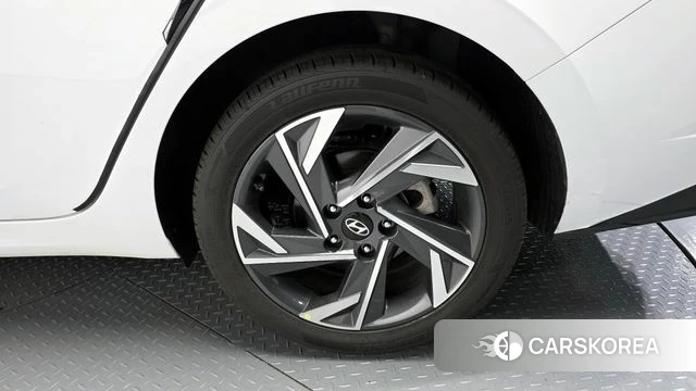 Hyundai Avante (CN7) id 3865779 из Кореи 15