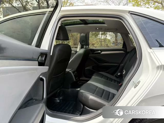 Volkswagen Sagitar 2021 Белый из Китая, фото 5