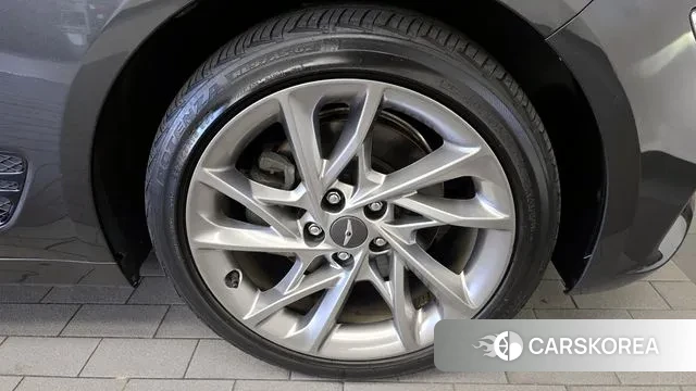 Genesis The New G70 id 3366922 из Кореи 15