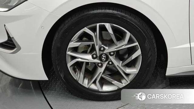 Hyundai Sonata (DN8) id 3860728 из Кореи 15