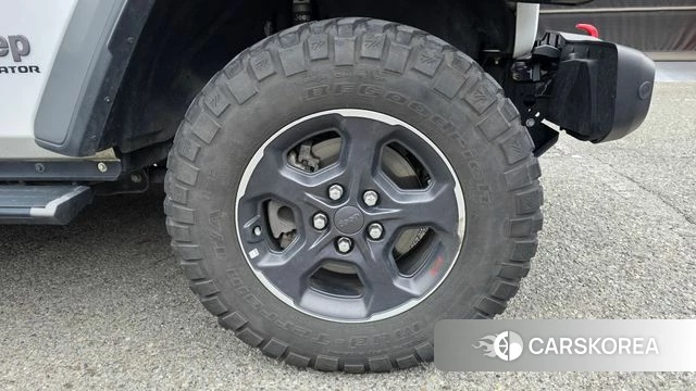 Jeep Gladiator (JT) id 3840105 из Кореи 15