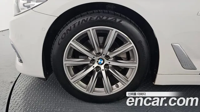 BMW 5 Series (G30) id 2315944 из Кореи 15