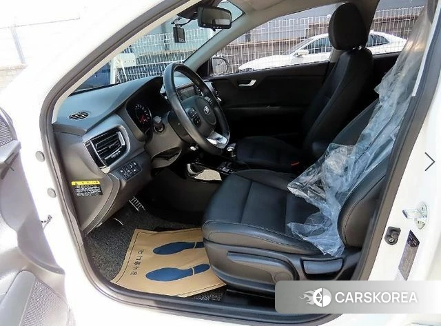 Kia Stonic id 3846055 из Кореи 14